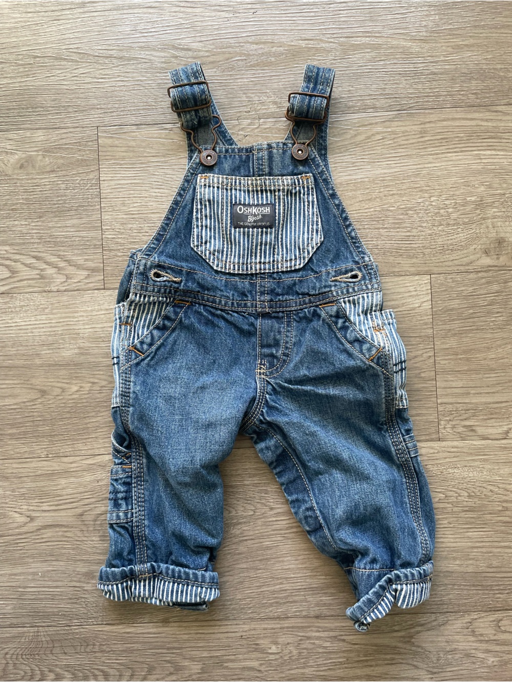 Osh Kosh B’Gosh Denim Blue Overalls Size 3 Months Unisex